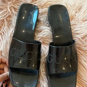 Gucci Rubber Women’s Slide